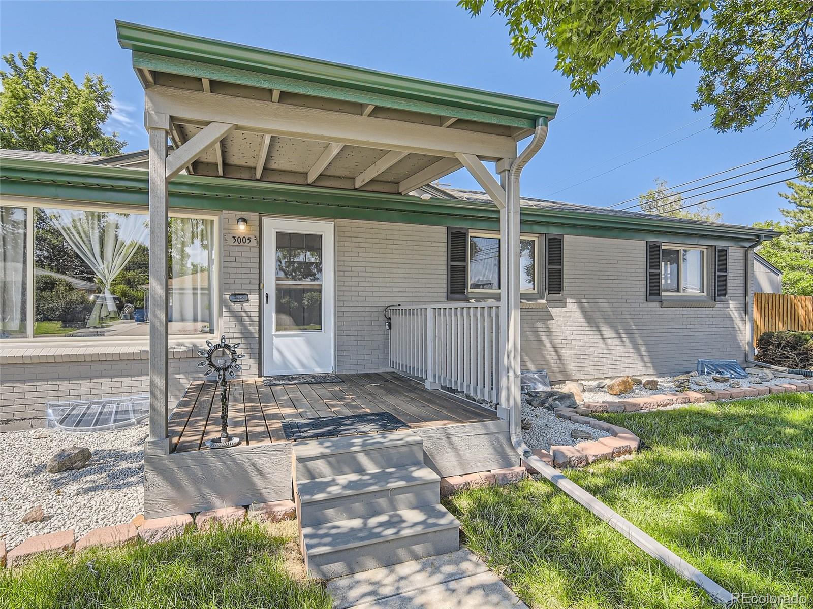 3005 W Chenango Avenue