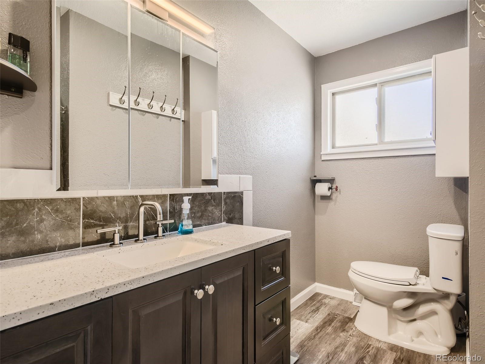 3005 W Chenango Avenue