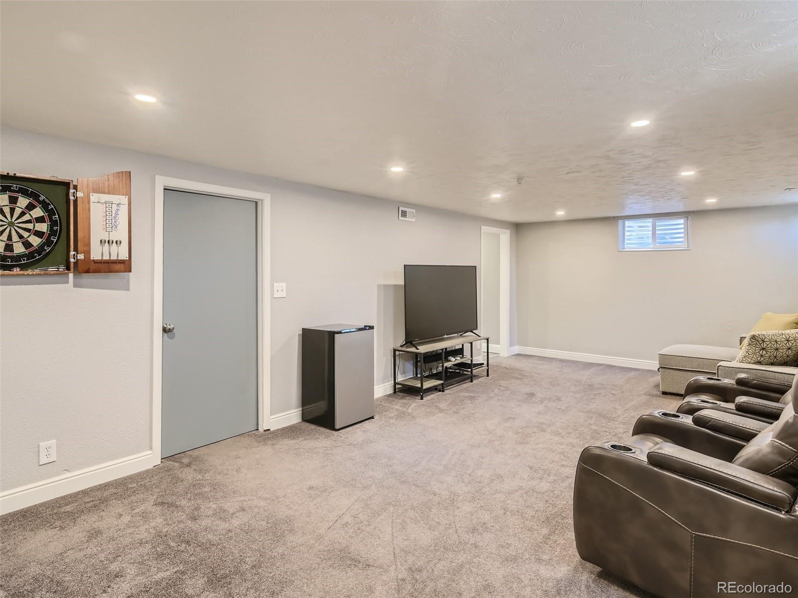 3005 W Chenango Avenue