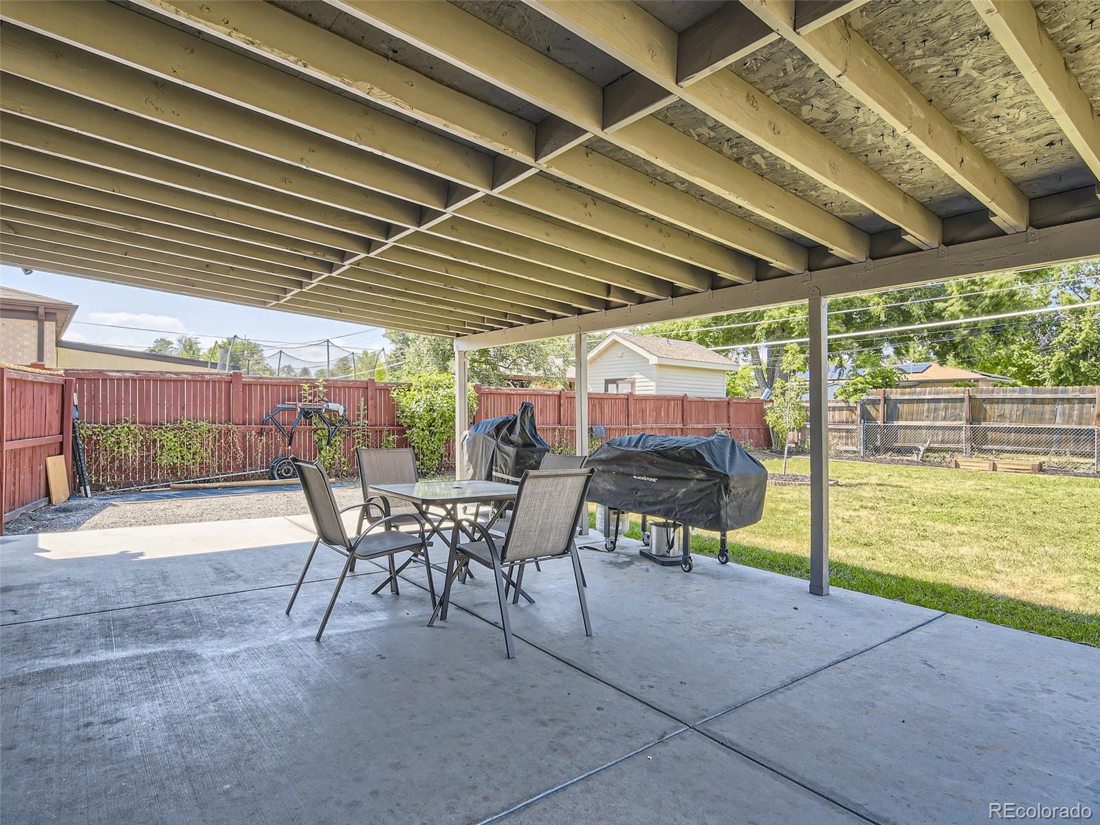 3005 W Chenango Avenue