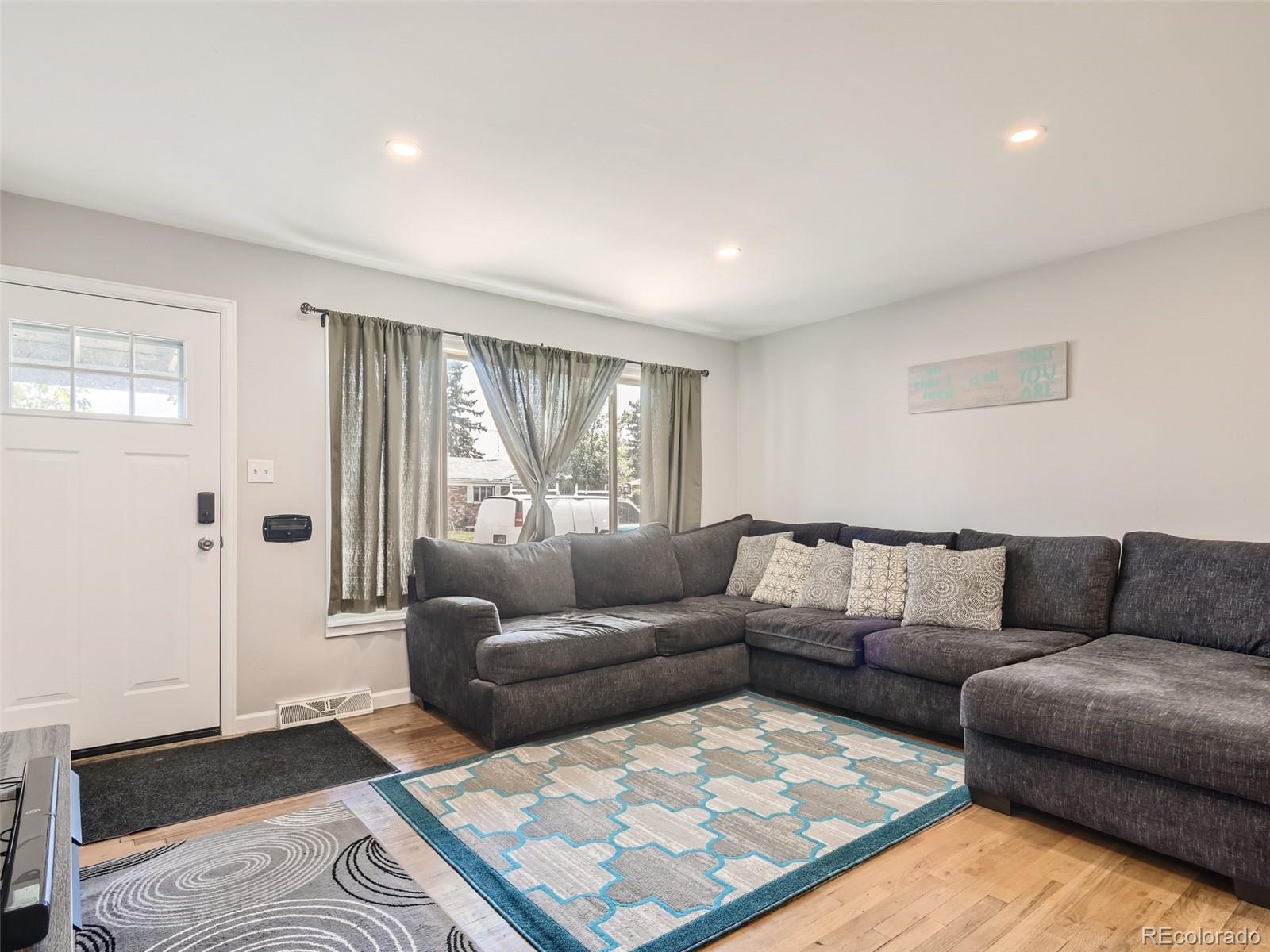 3005 W Chenango Avenue