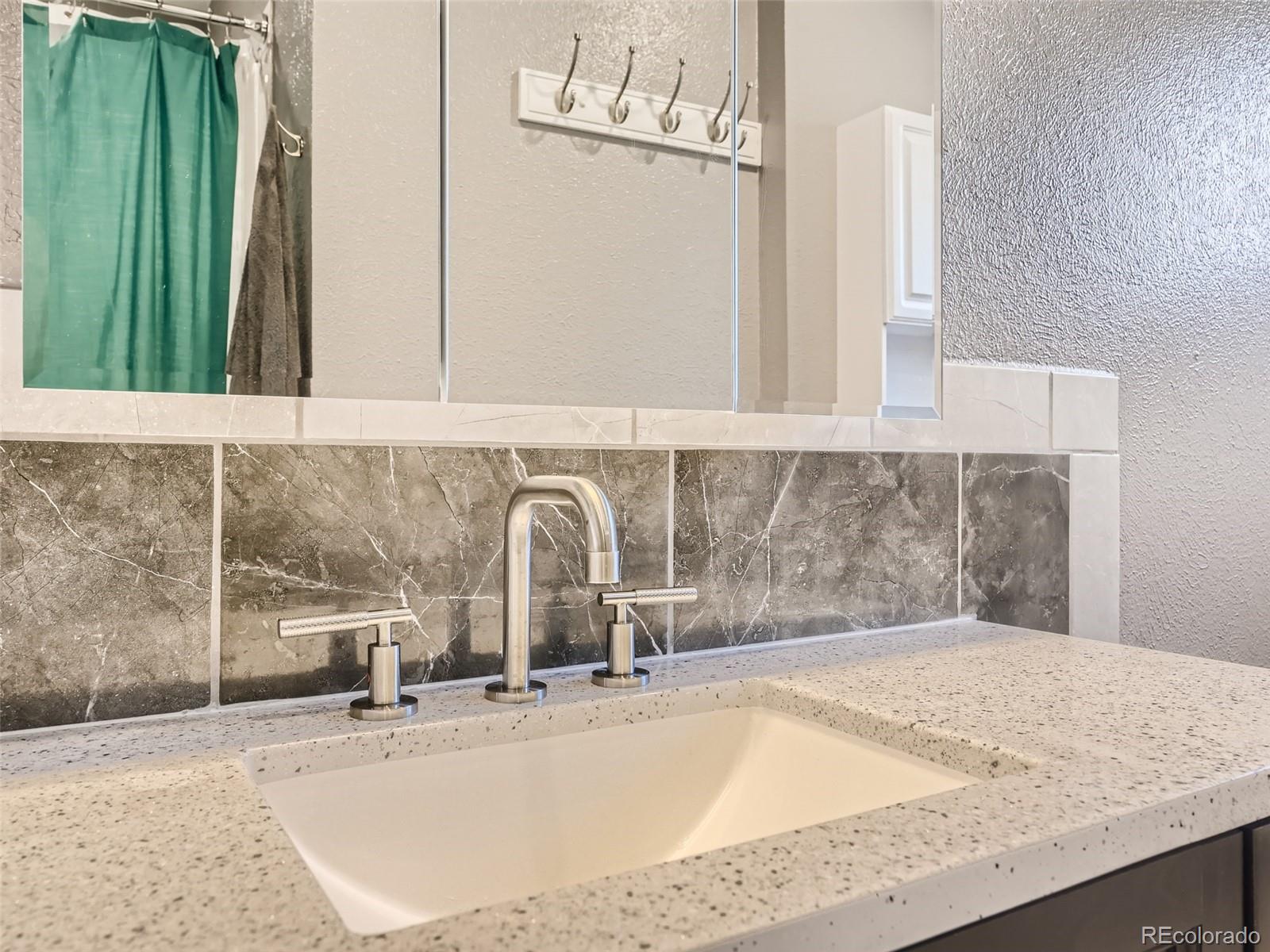 3005 W Chenango Avenue