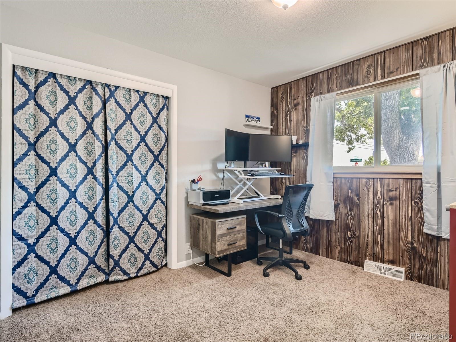 3005 W Chenango Avenue