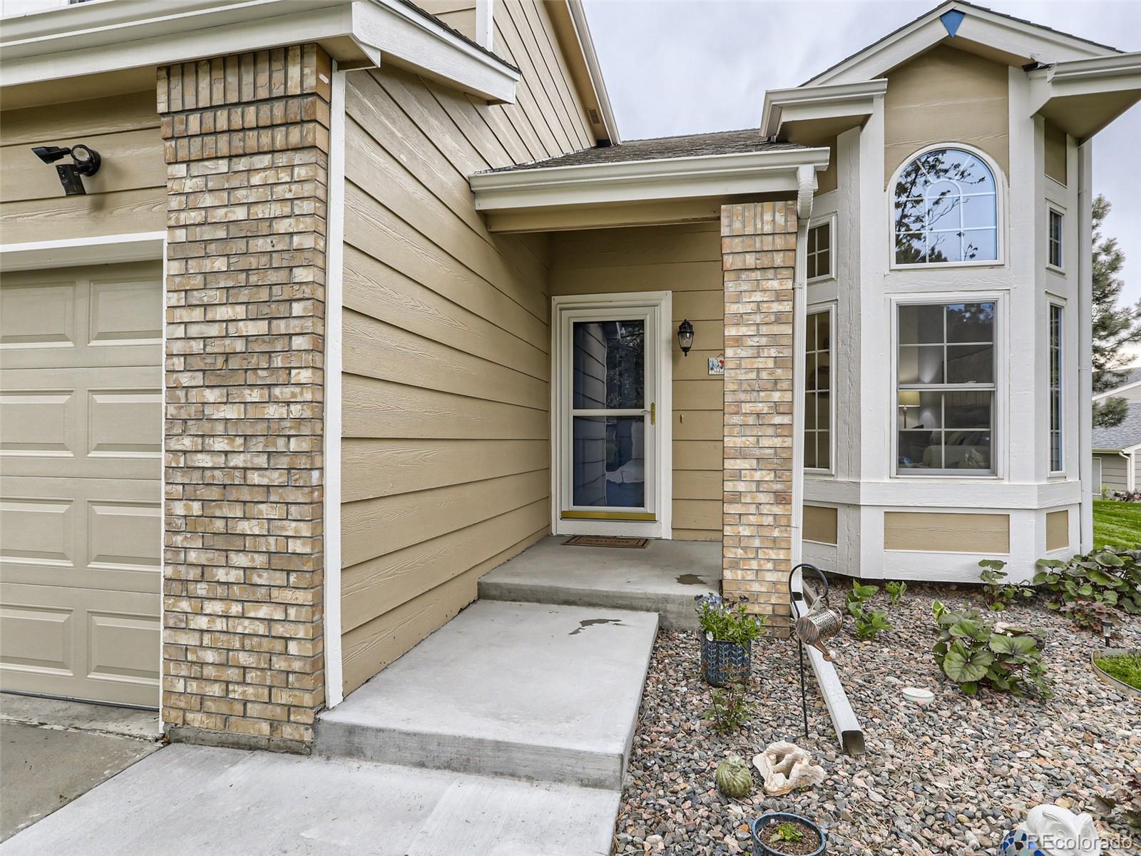 14832 E Penwood Place