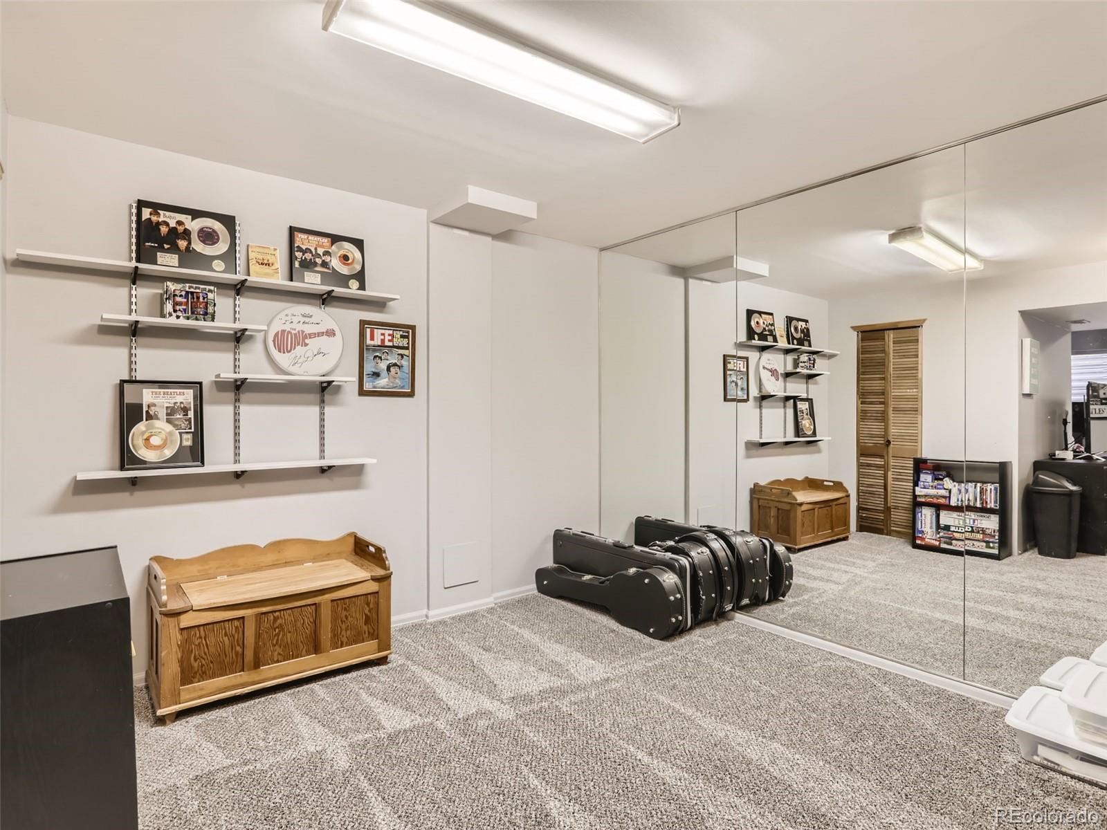 14832 E Penwood Place