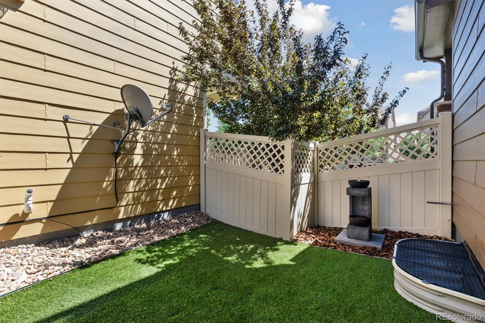 21851 E Tallkid Avenue