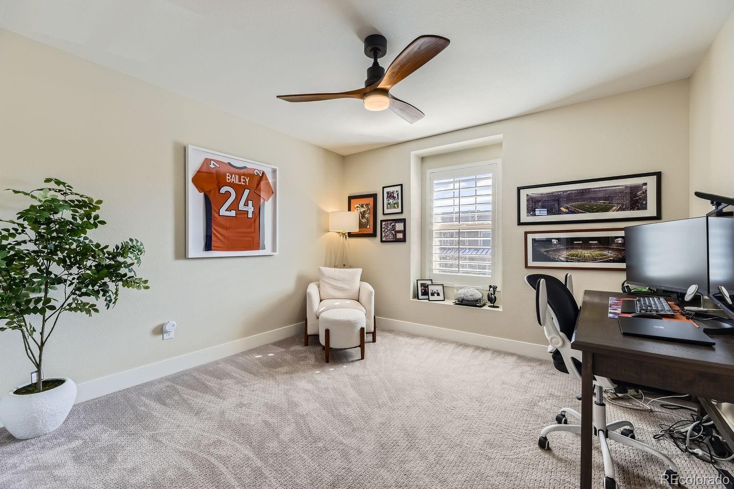 21851 E Tallkid Avenue