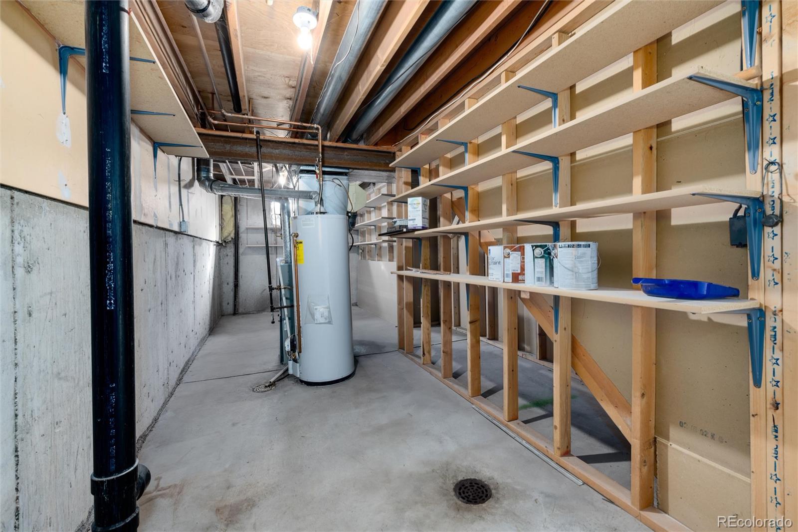 7732 W Glasgow Place