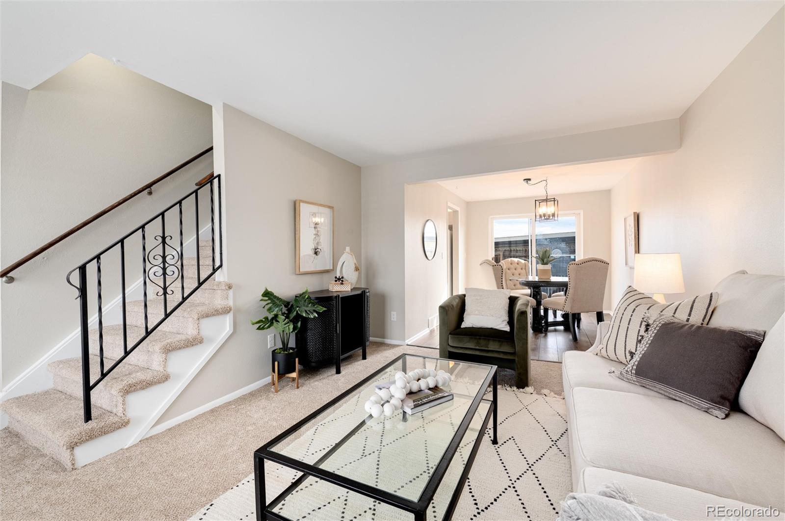 7732 W Glasgow Place