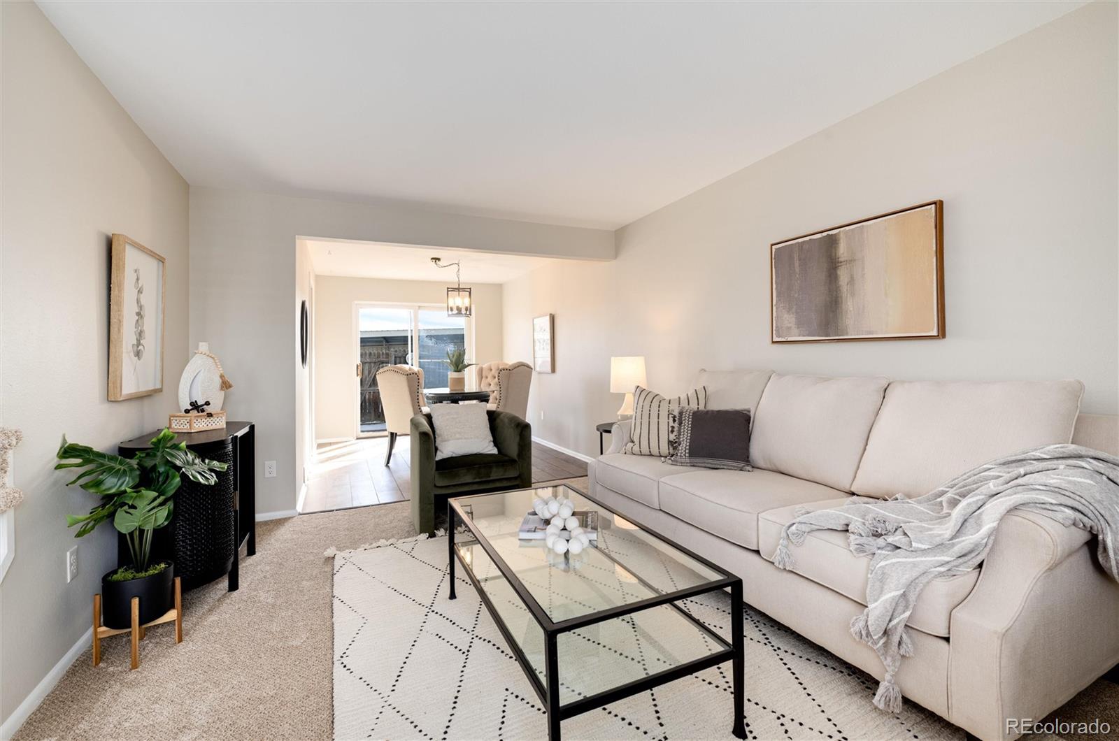 7732 W Glasgow Place