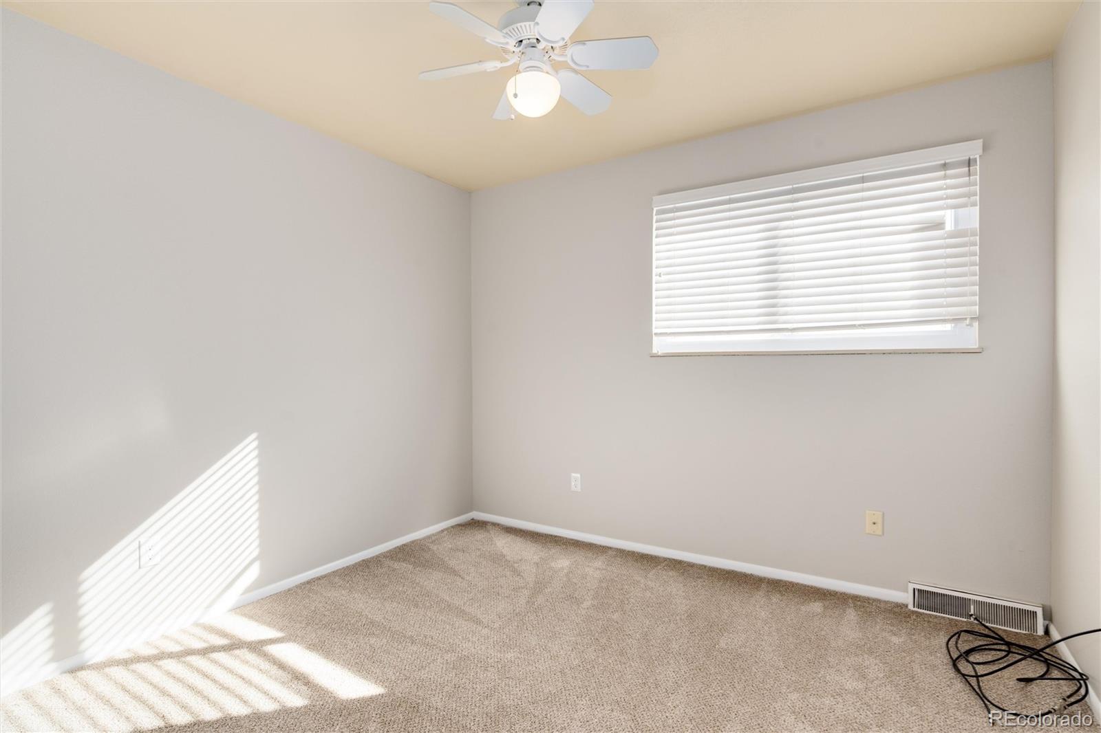 7732 W Glasgow Place