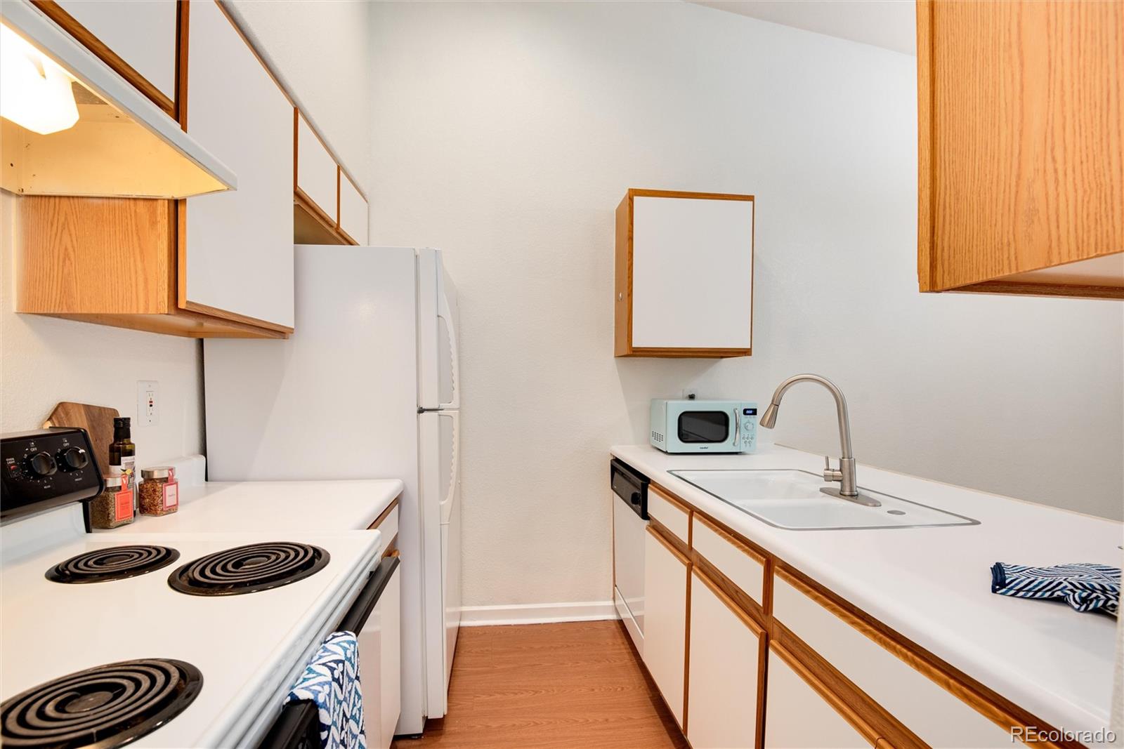 444 S Kittredge Street Unit: 304