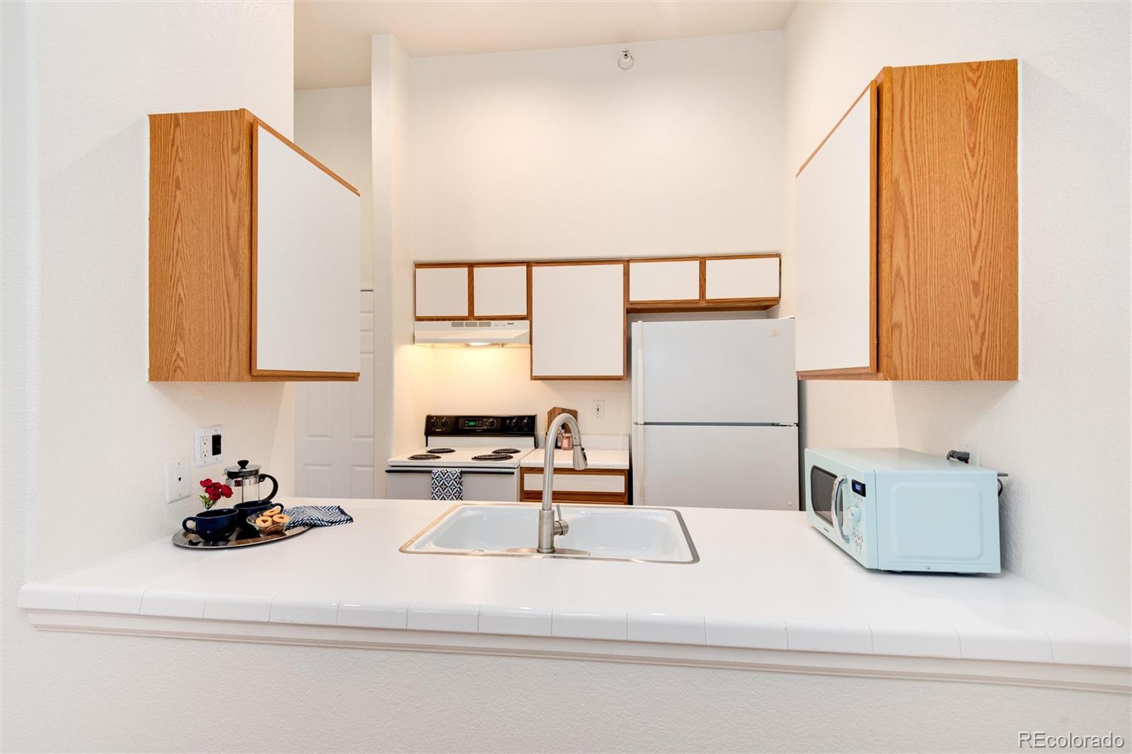 444 S Kittredge Street Unit: 304