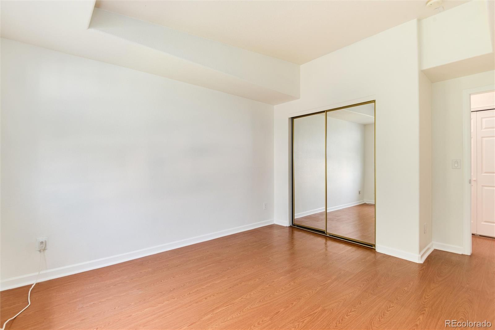 444 S Kittredge Street Unit: 304