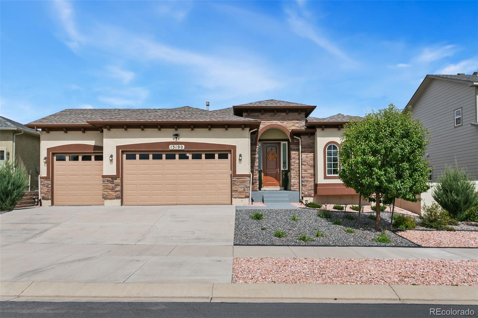 13190 Stone Peaks Way