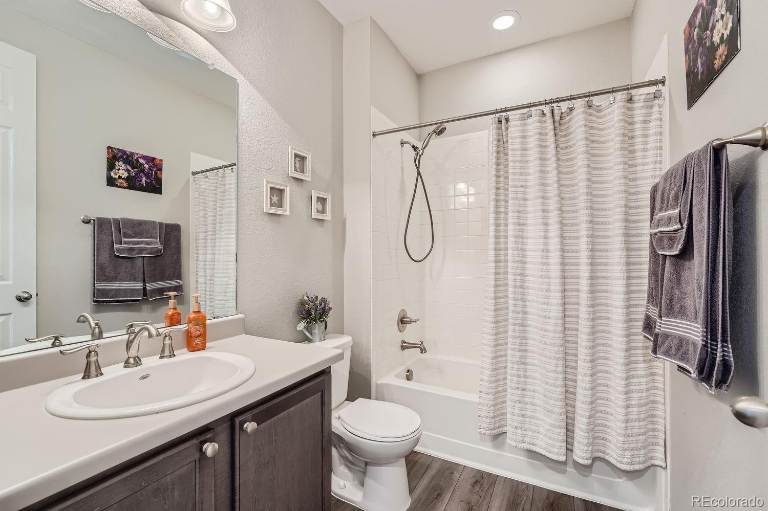 22335 E Mansfield Place