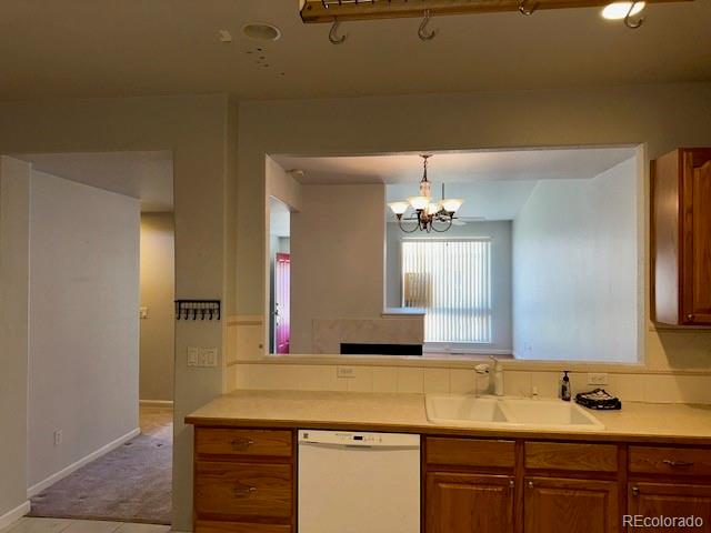 4524 S Auckland Court