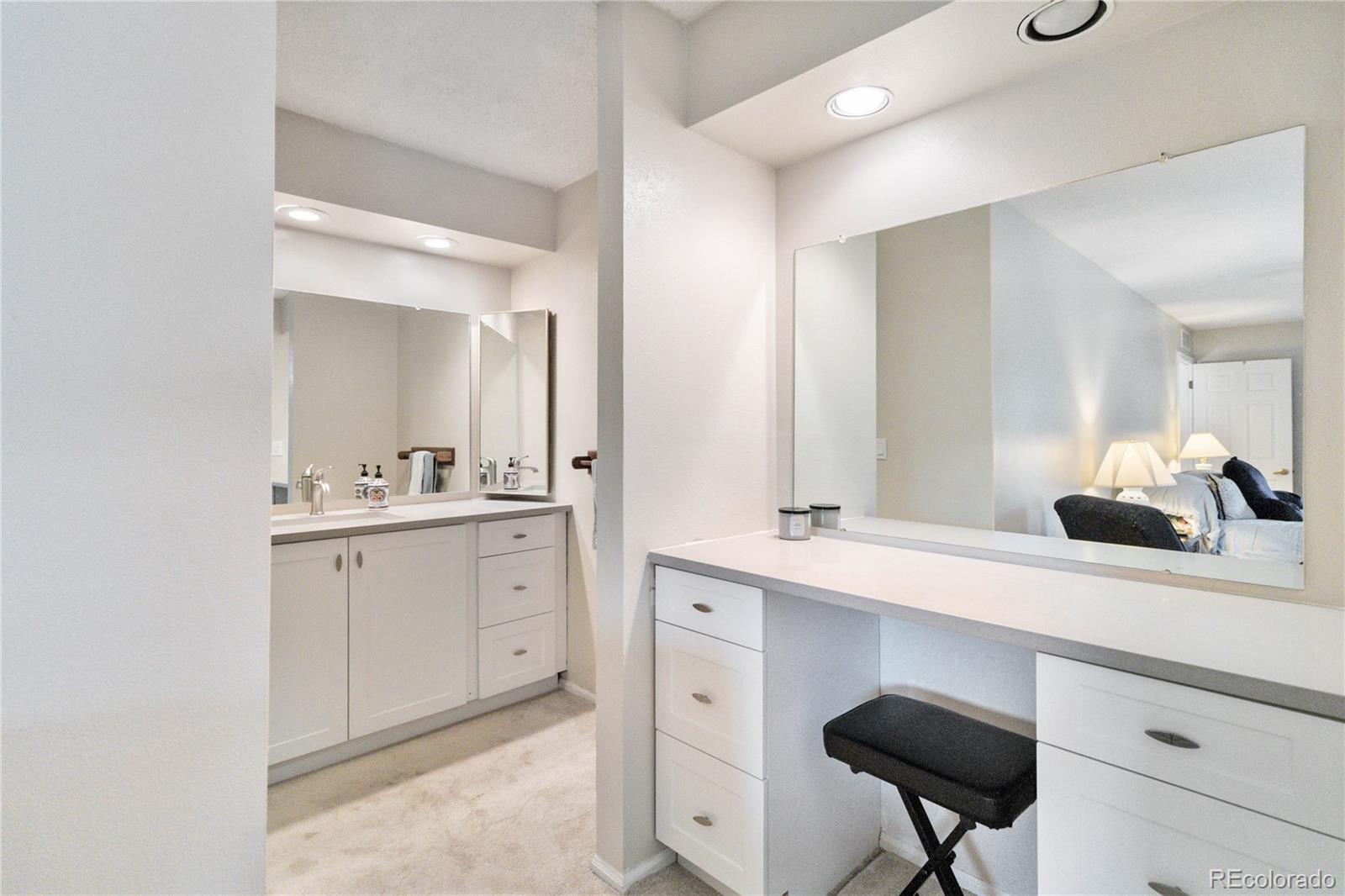 12522 E Evans Circle Unit: A