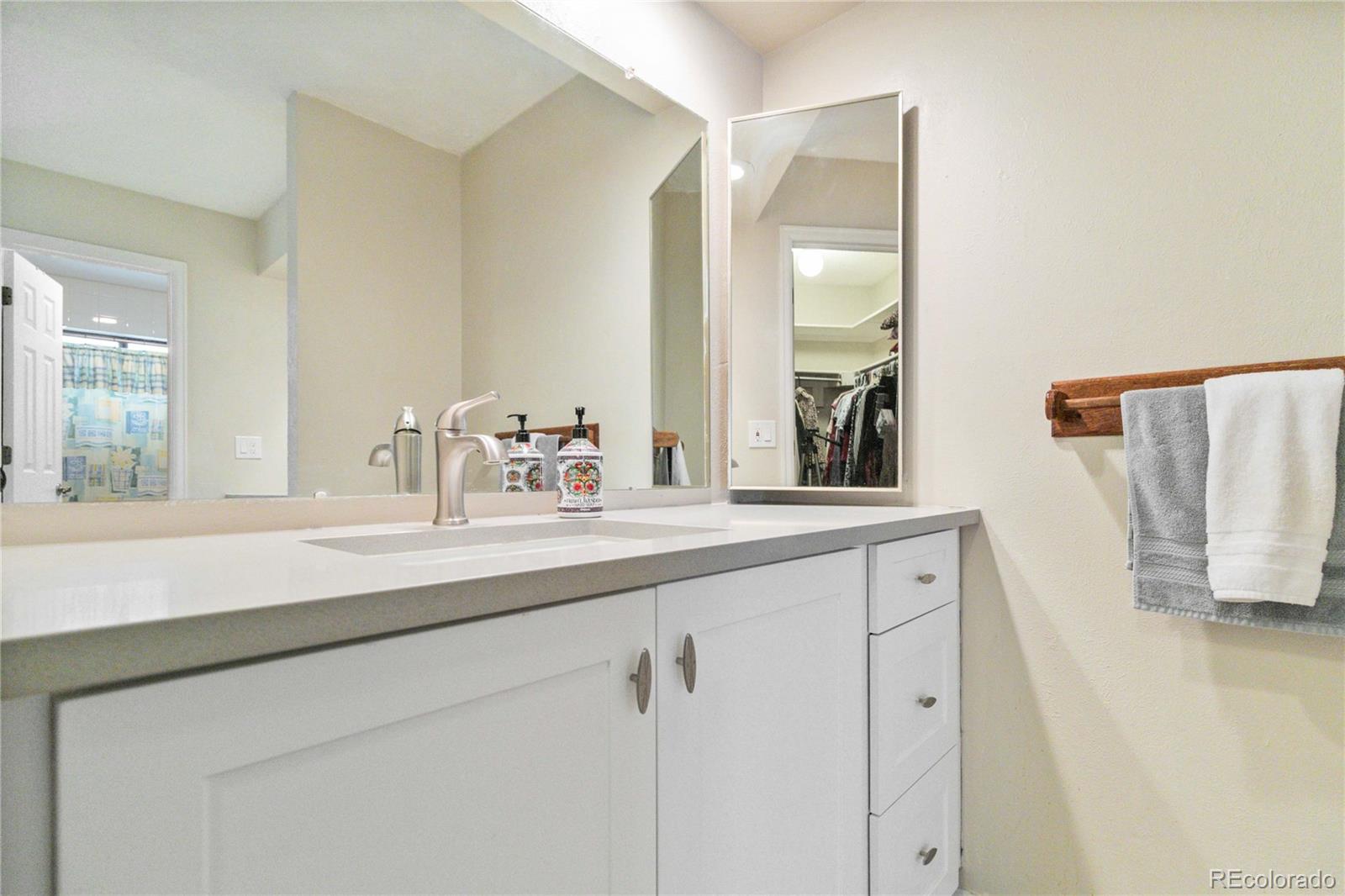 12522 E Evans Circle Unit: A