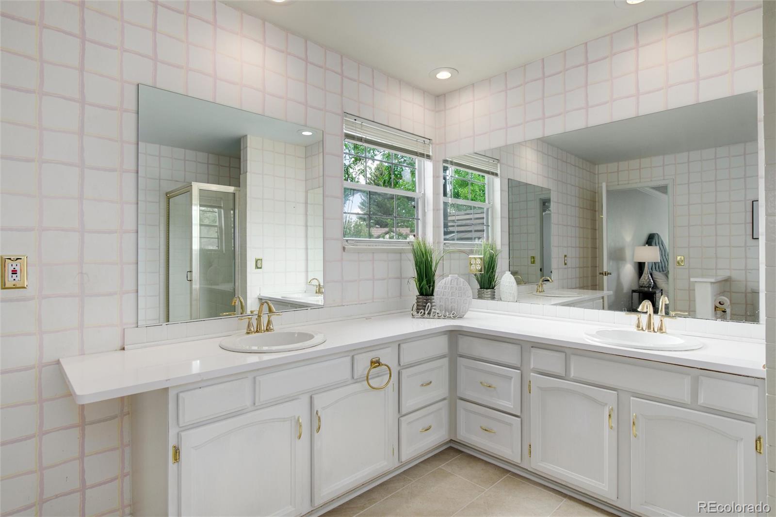 10938 E Crestridge Circle