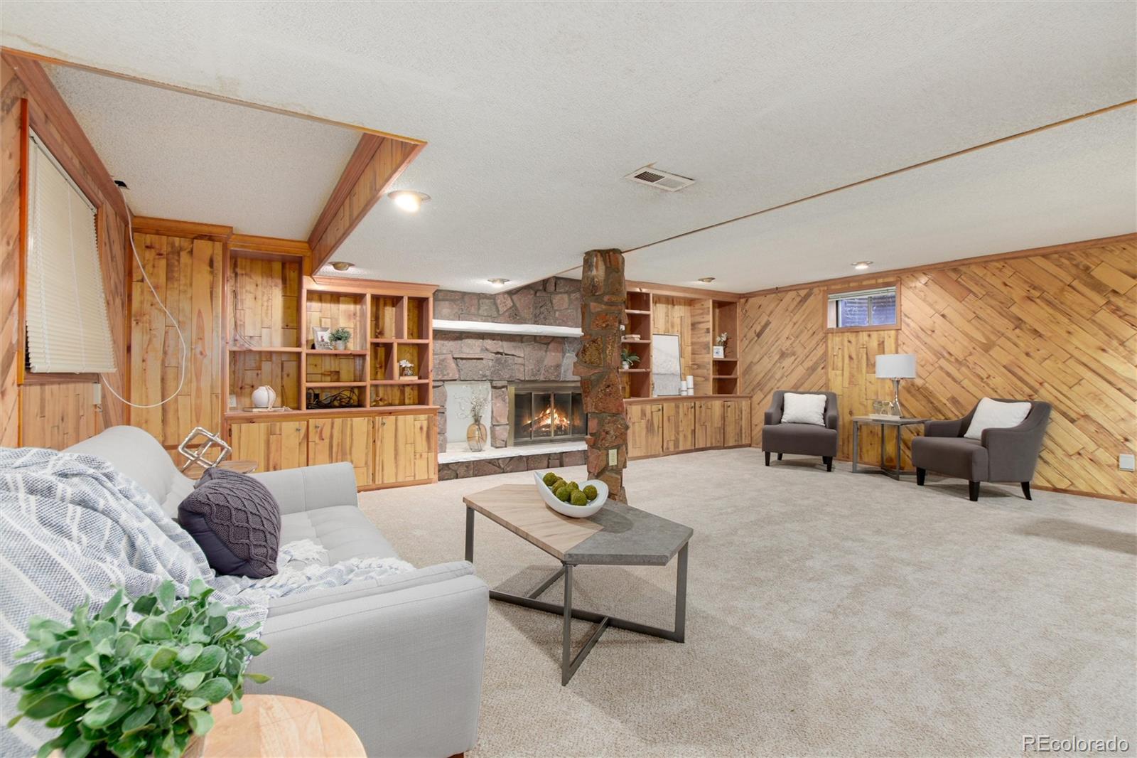 10938 E Crestridge Circle