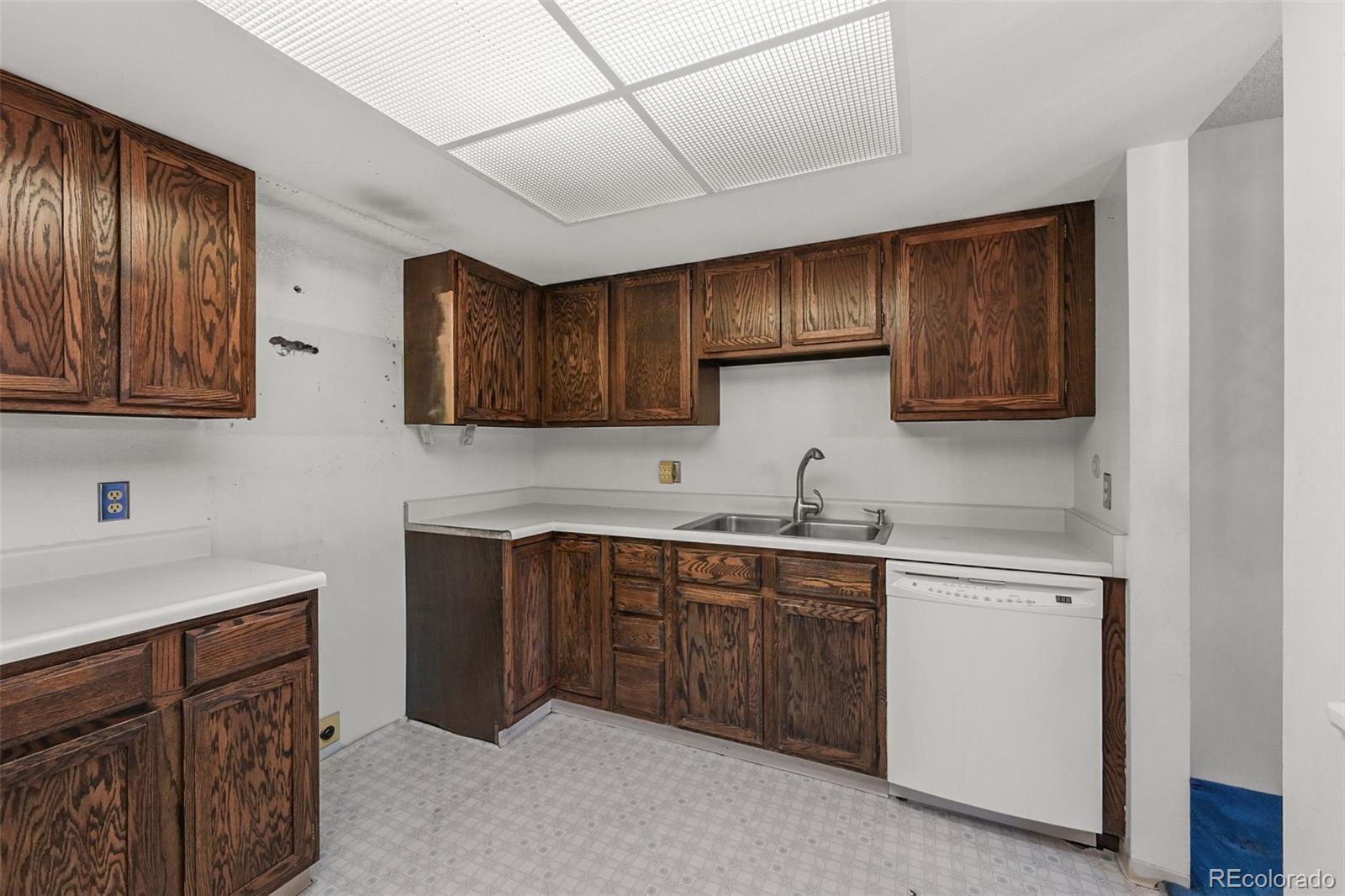 13890 E Marina Drive Unit: 304