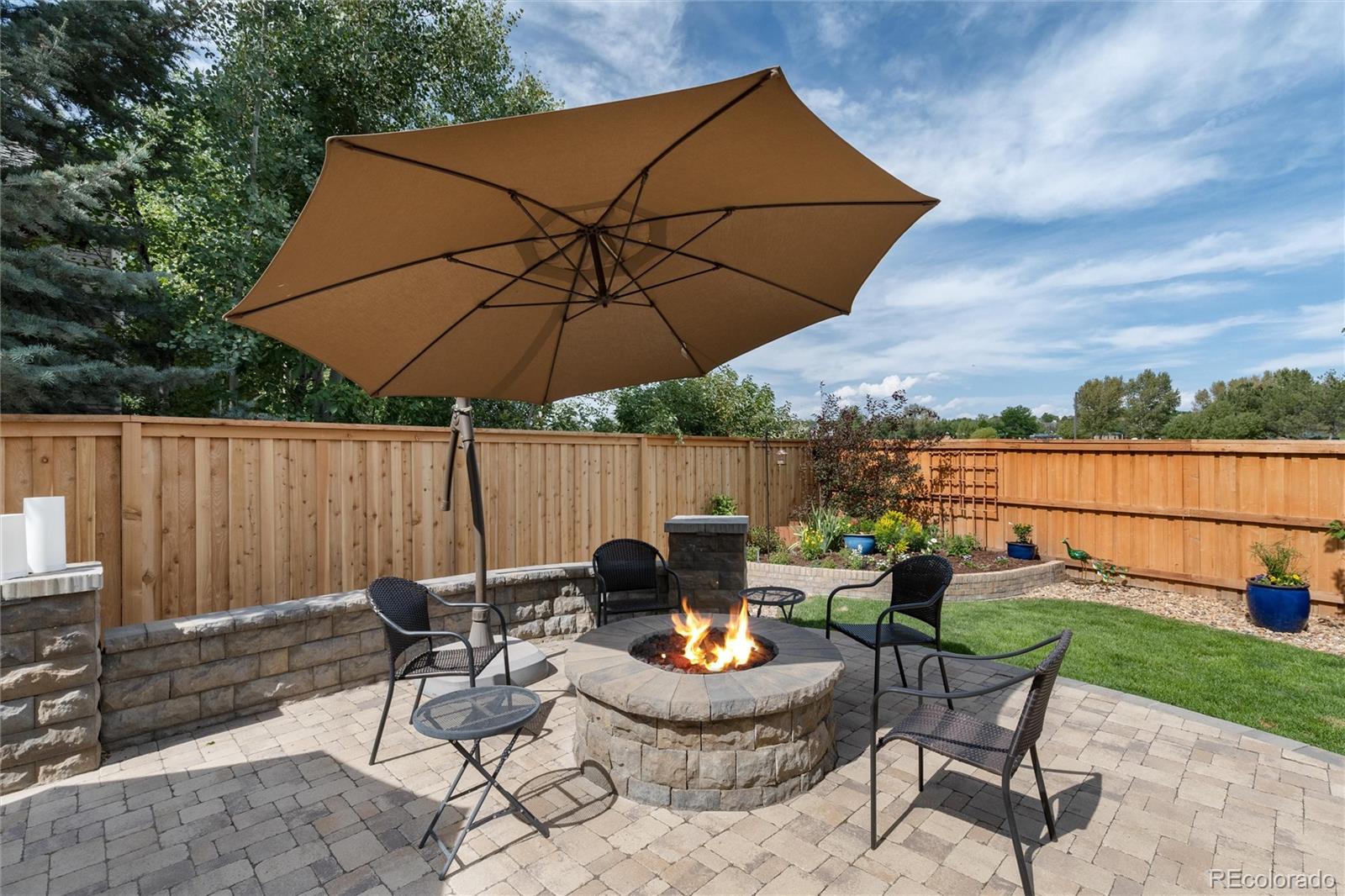 15952 Parkside Drive