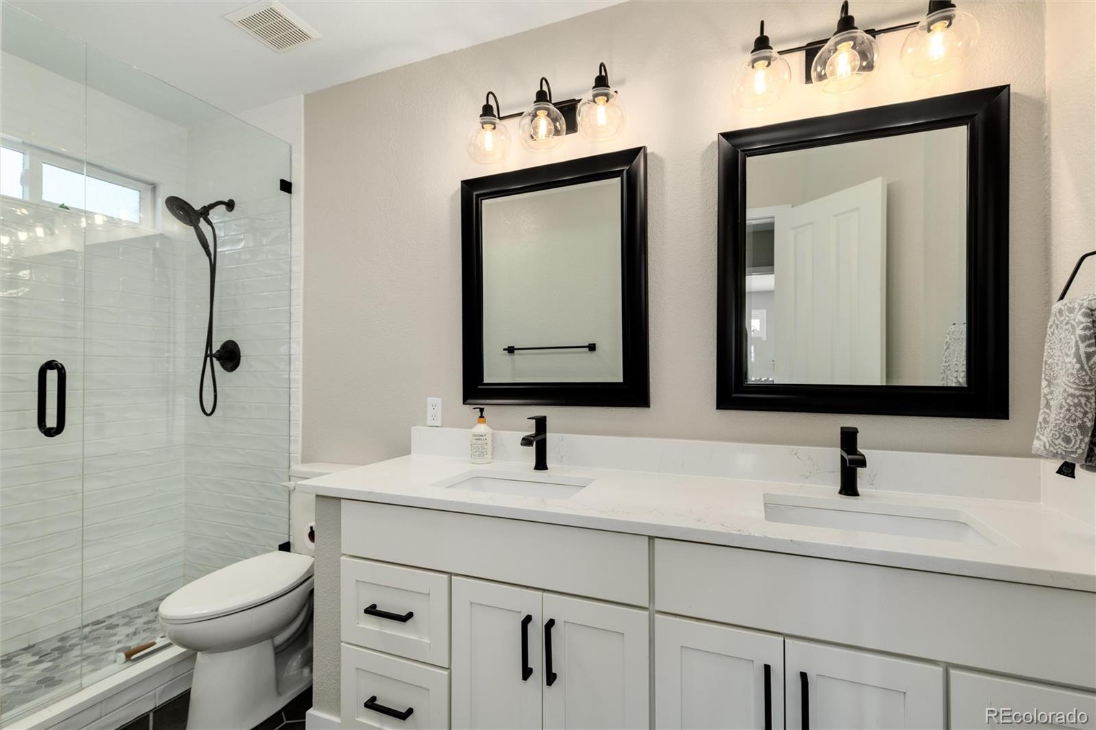 15952 Parkside Drive