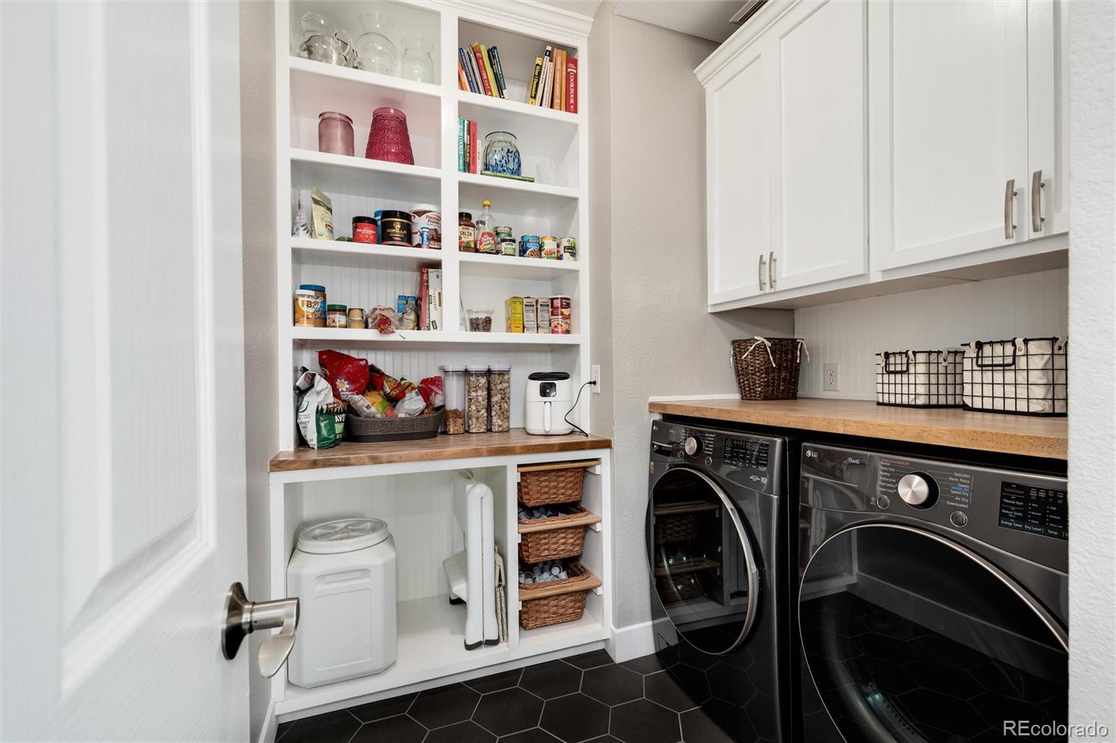 15952 Parkside Drive