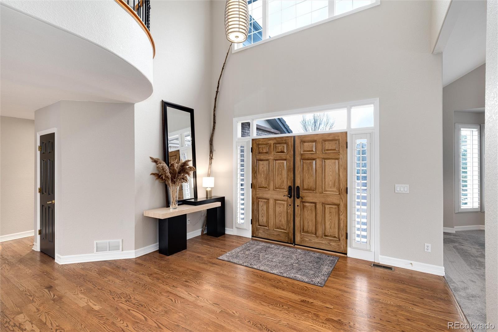 16155 E Oakwood Drive