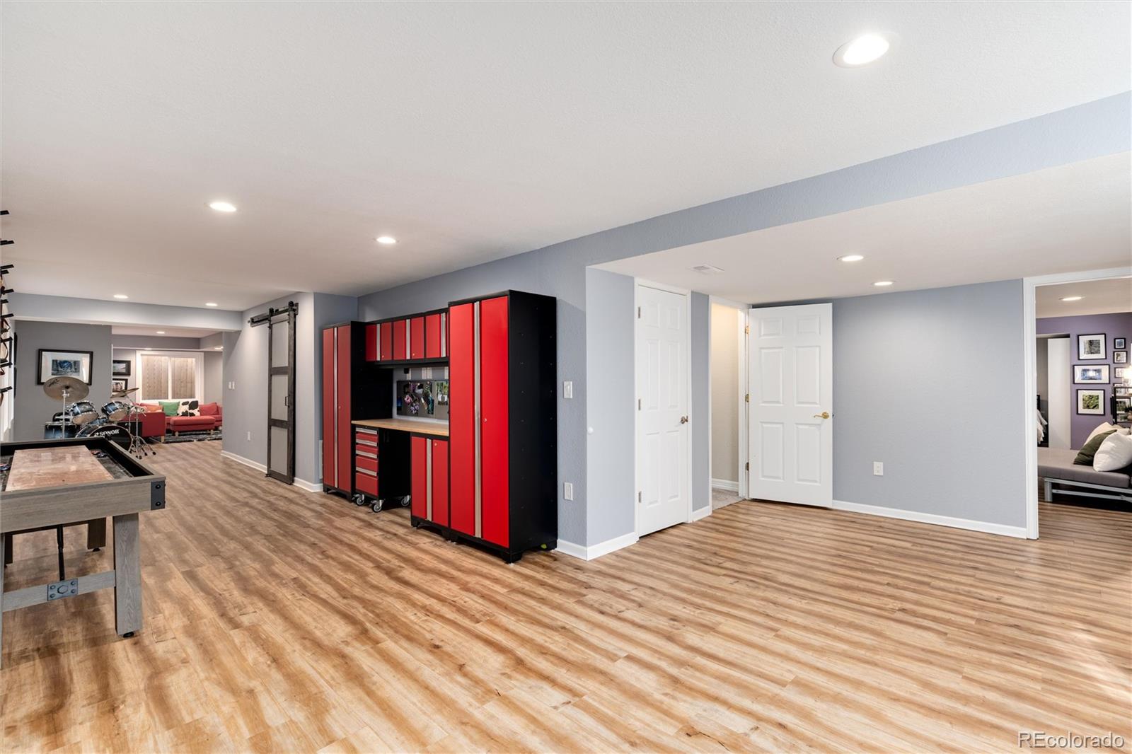 16155 E Oakwood Drive