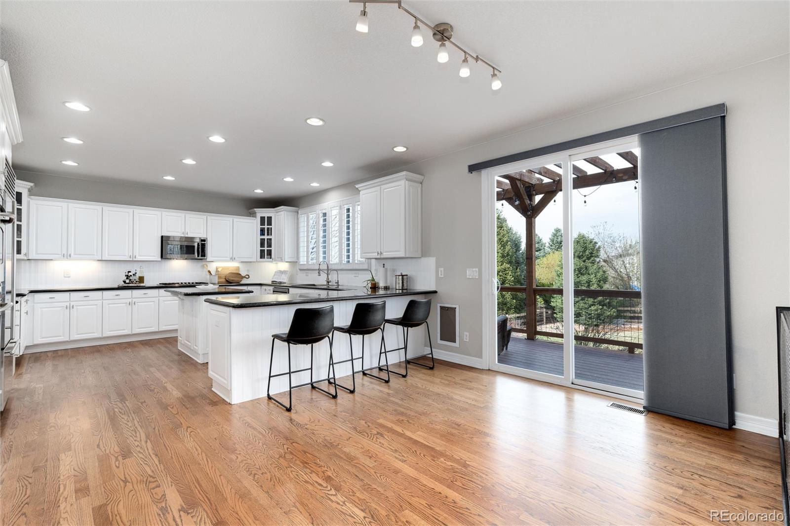 16155 E Oakwood Drive