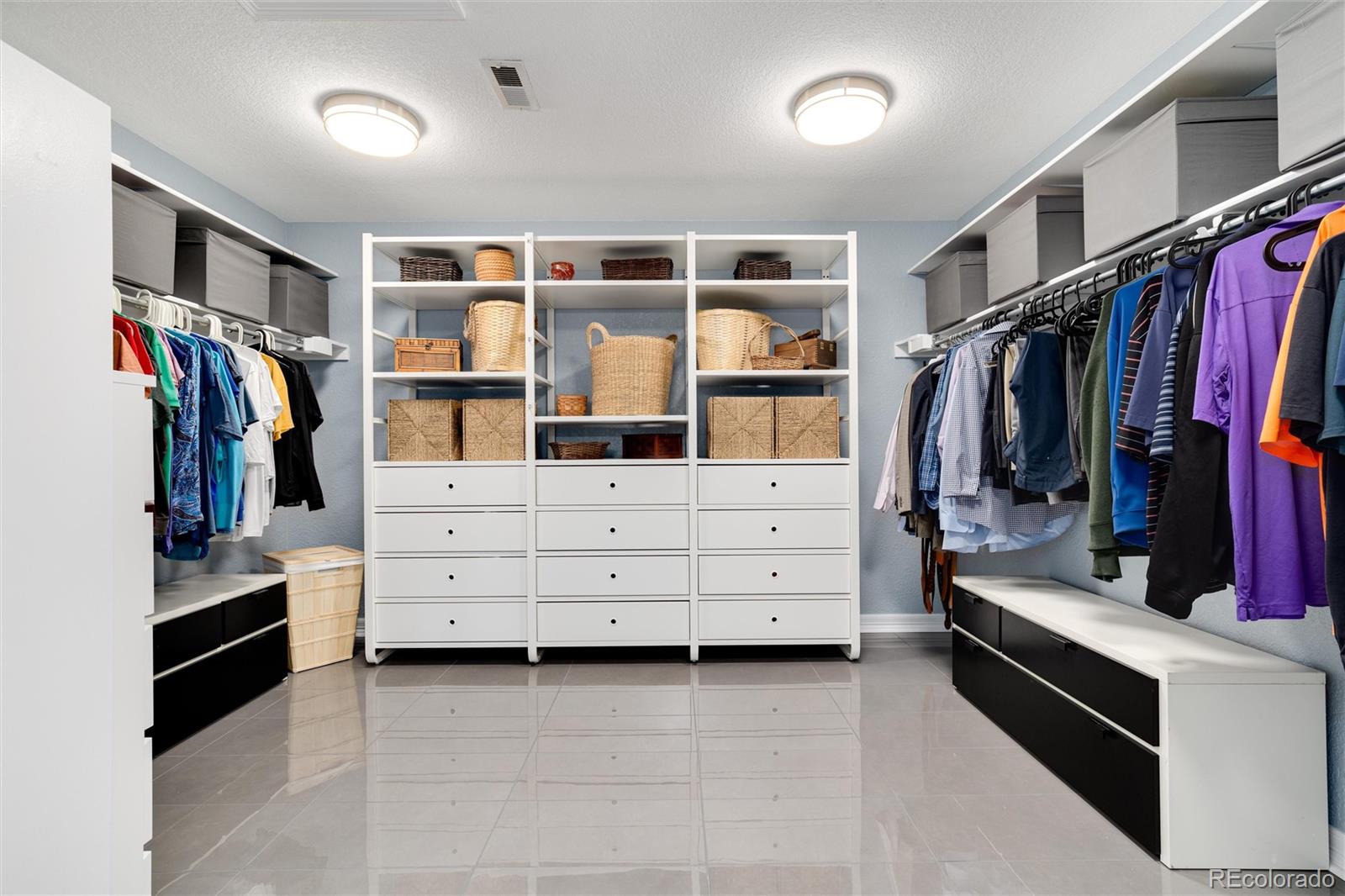 16155 E Oakwood Drive