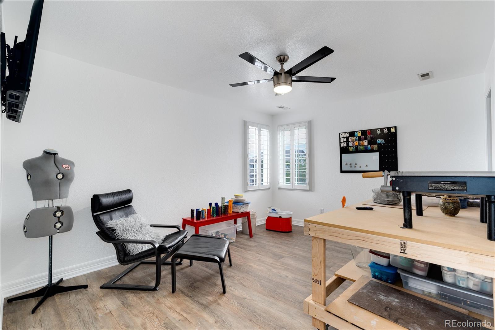 16155 E Oakwood Drive