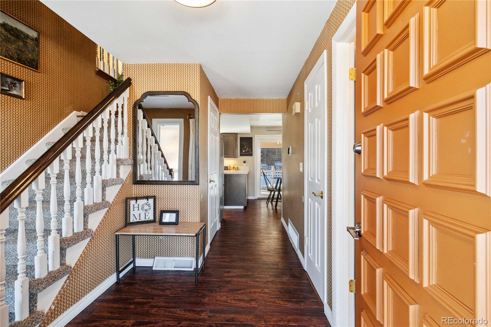 14022 W Alaska Drive