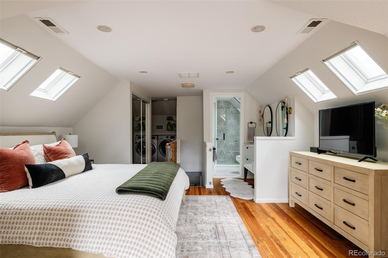 1584 S Sherman Street