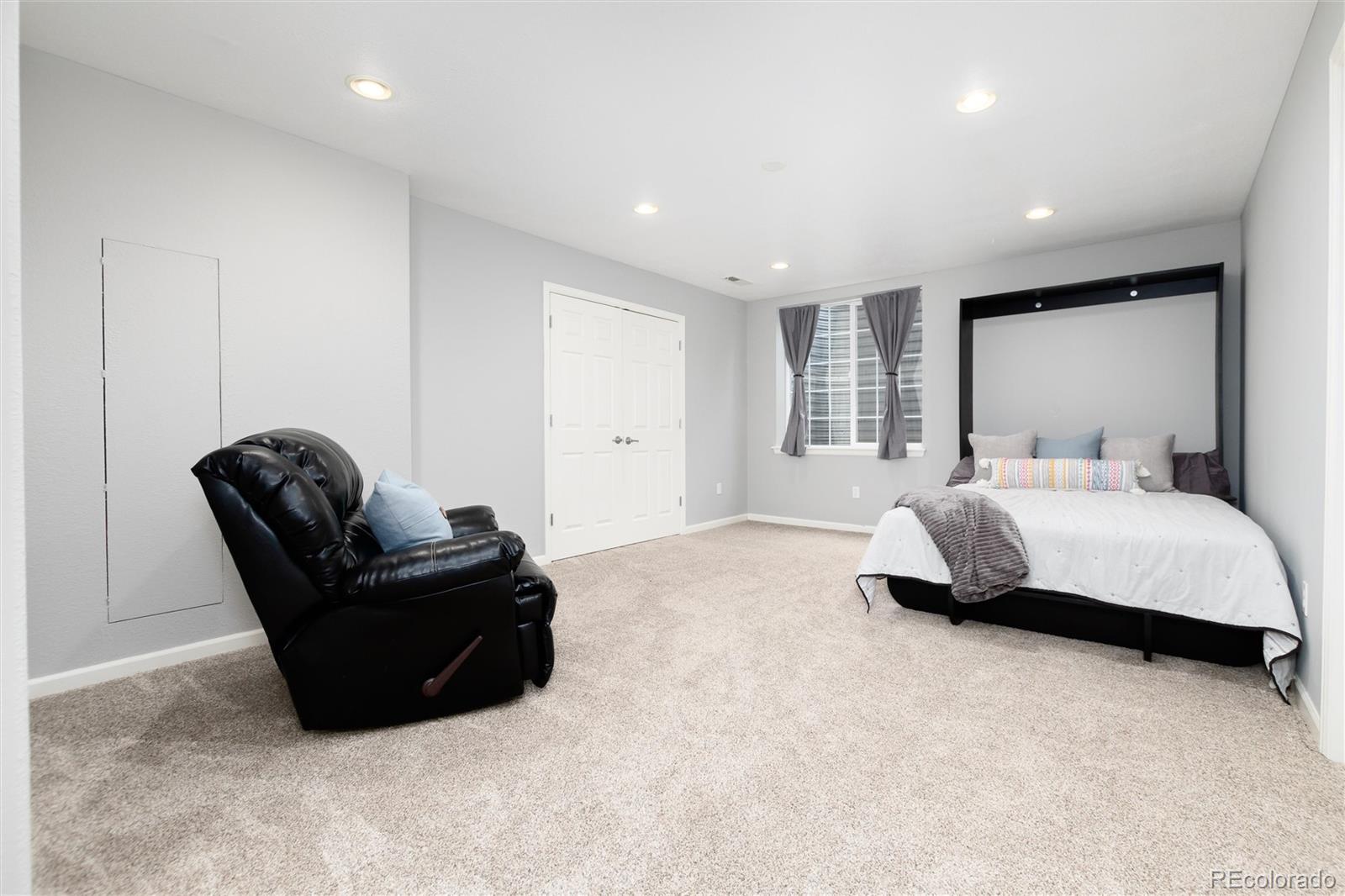 10553 Kicking Horse Drive