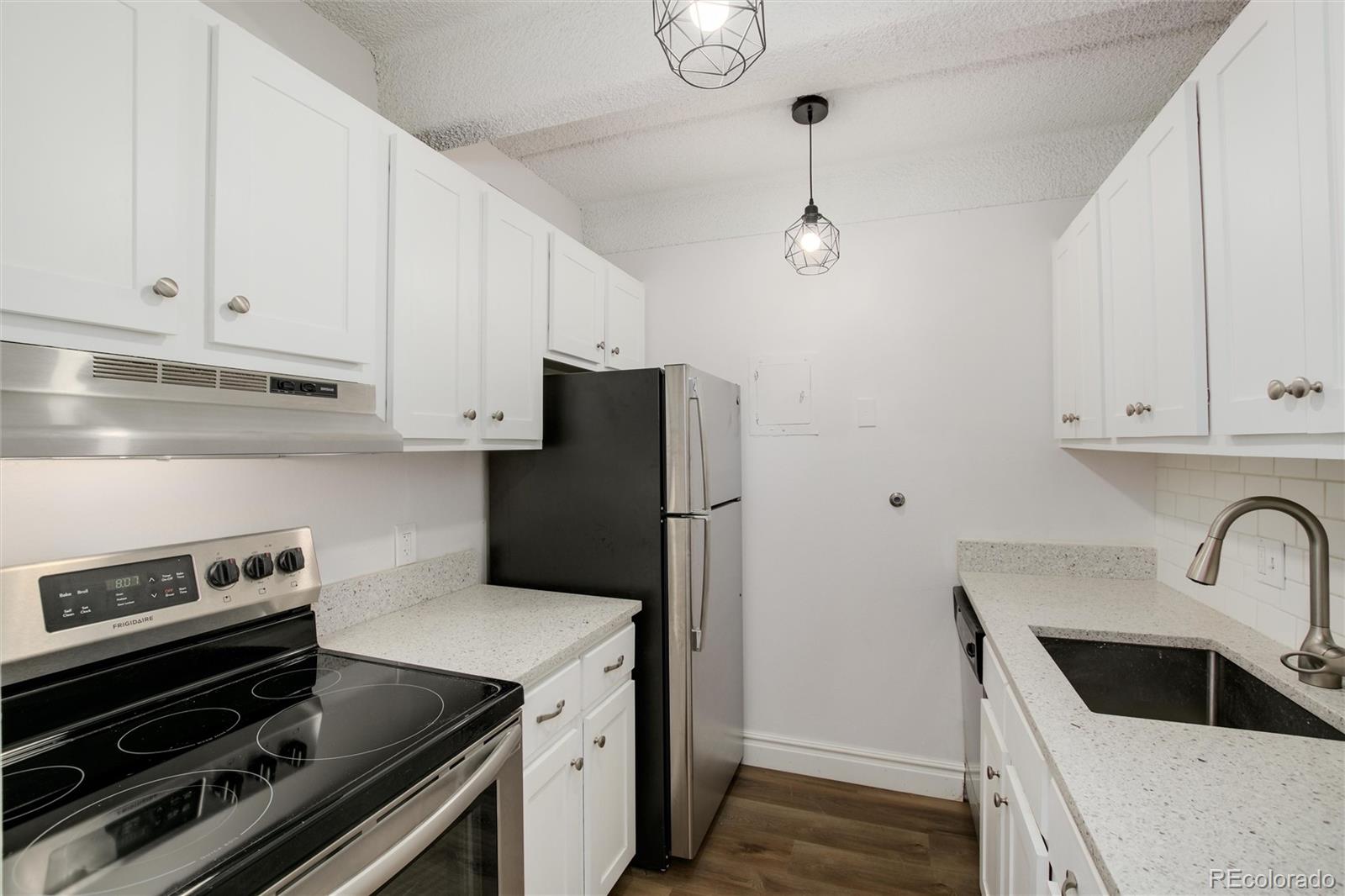 1365 Columbine Street Unit: 205