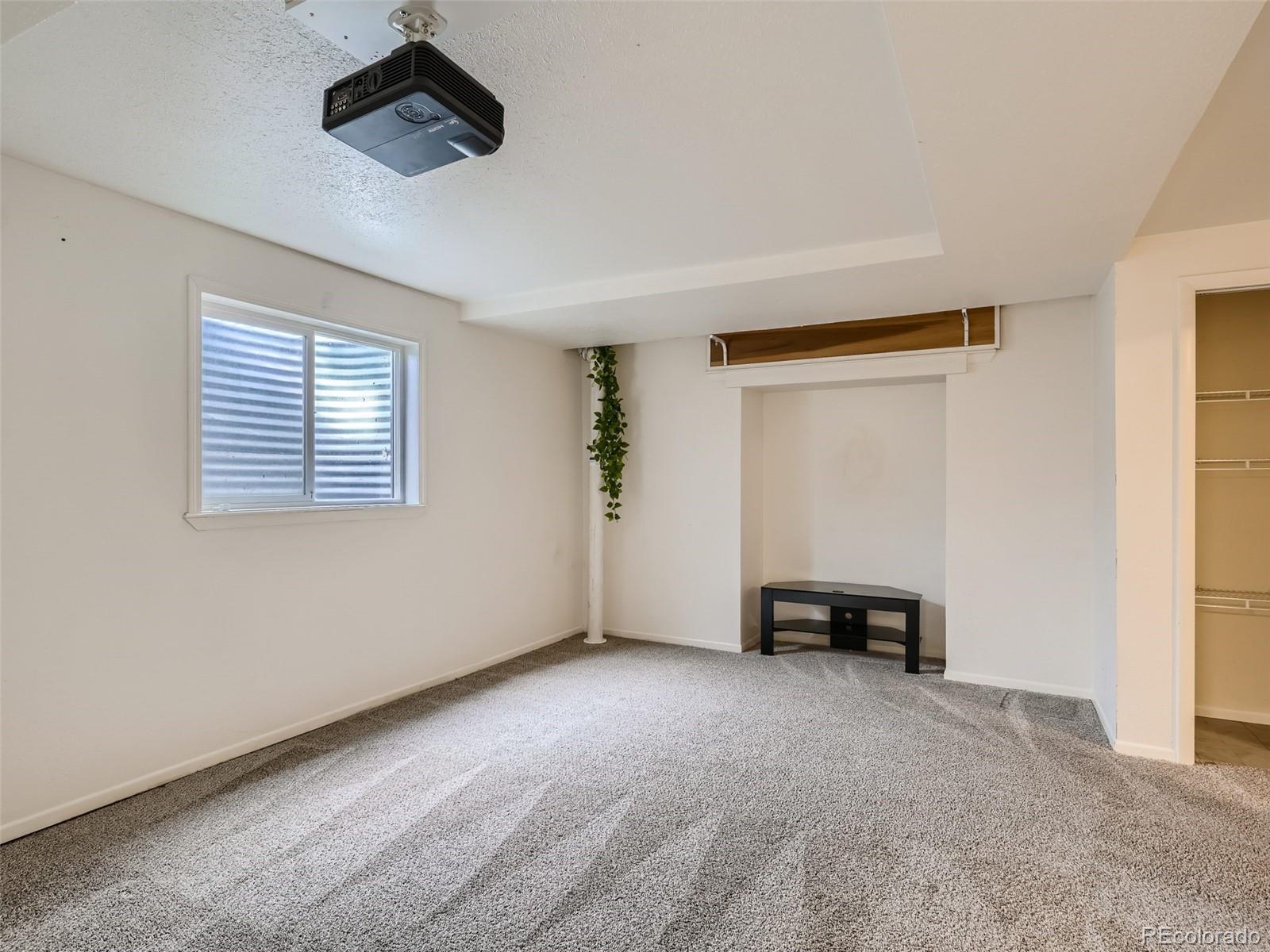 14231 E Dickinson Drive Unit: D