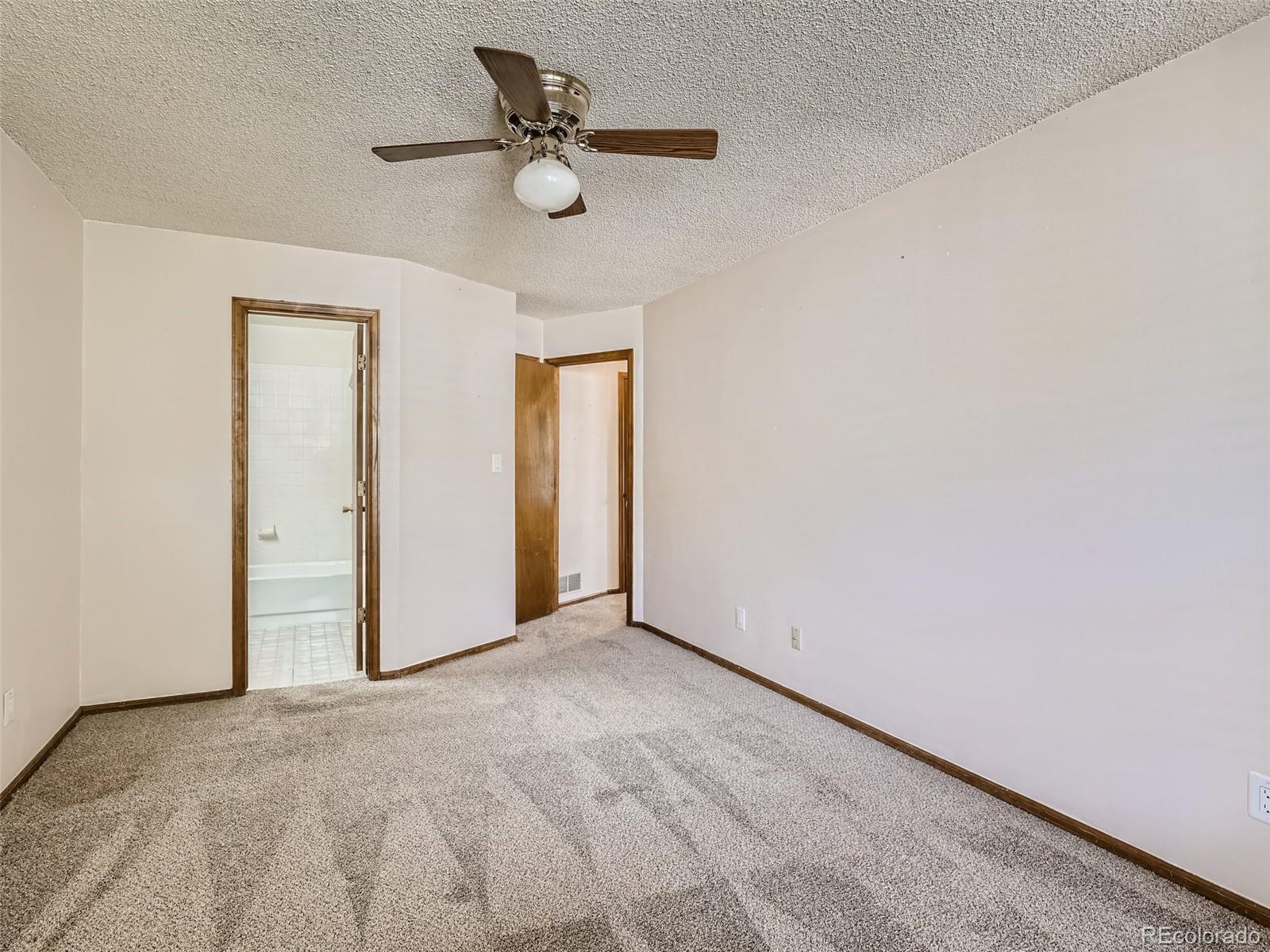 14231 E Dickinson Drive Unit: D