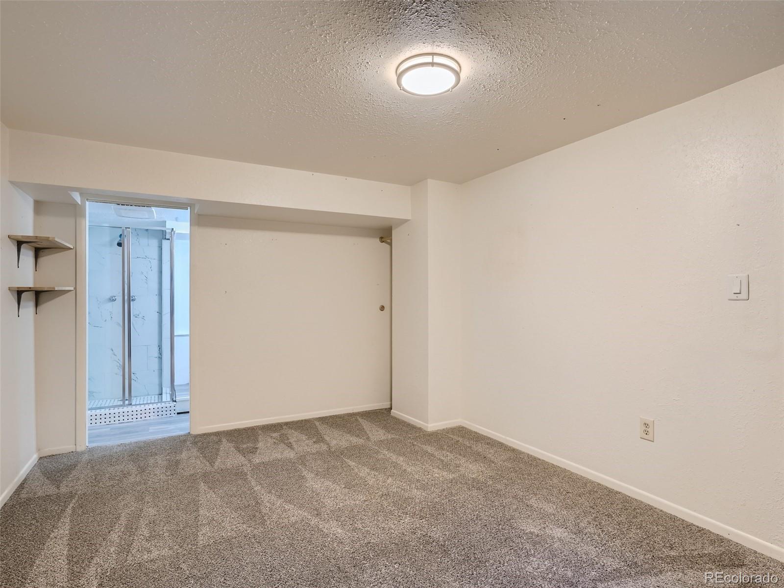 14231 E Dickinson Drive Unit: D