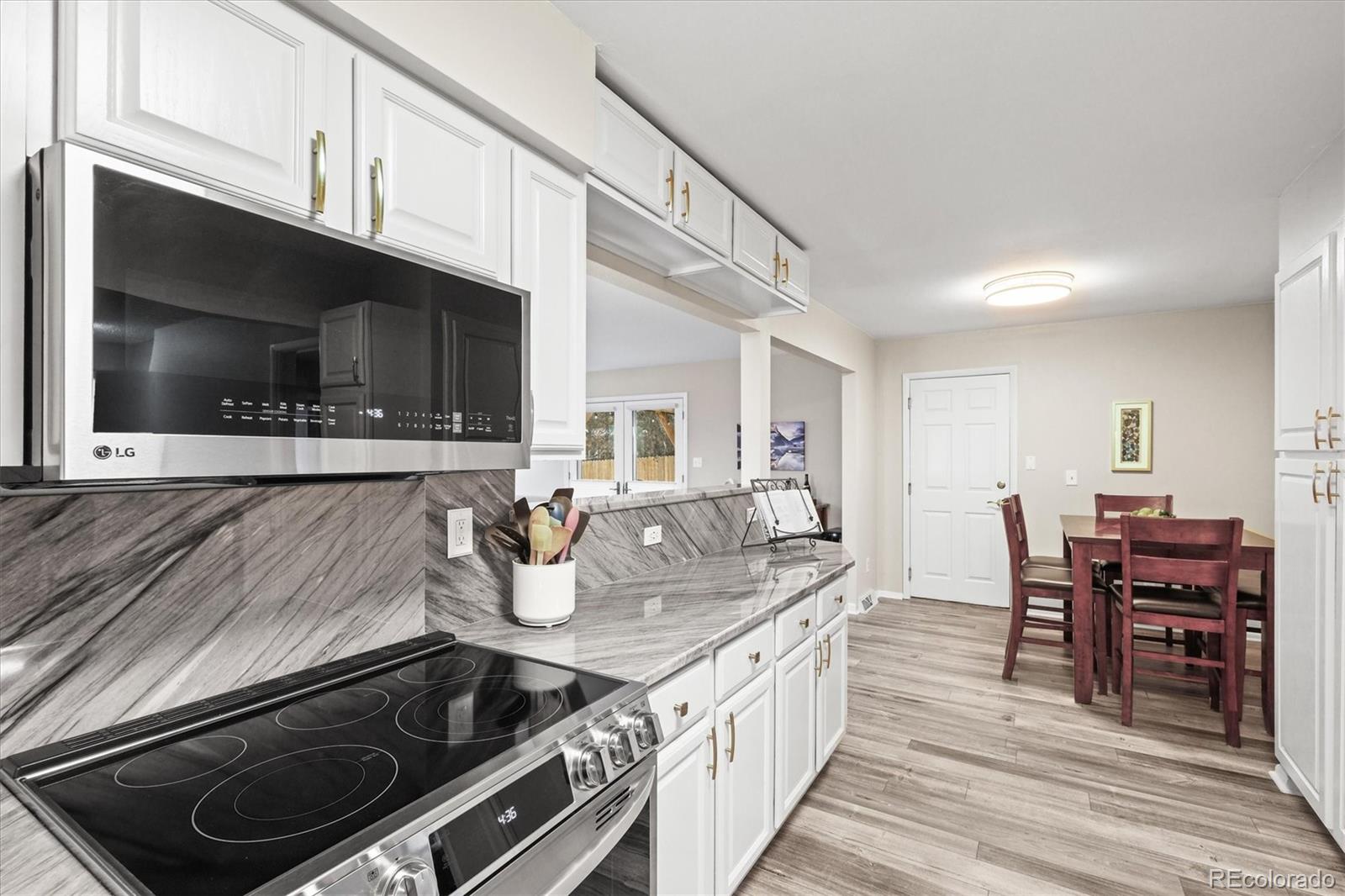 6568 S Dahlia Circle