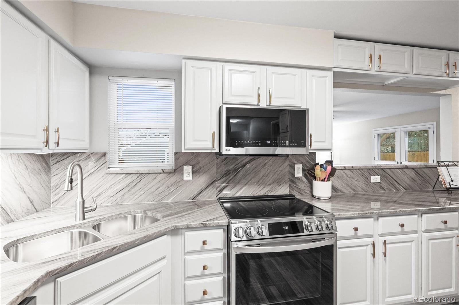 6568 S Dahlia Circle