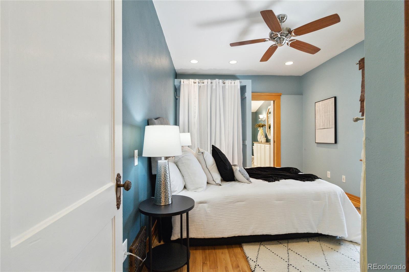 3247 S Sherman Street