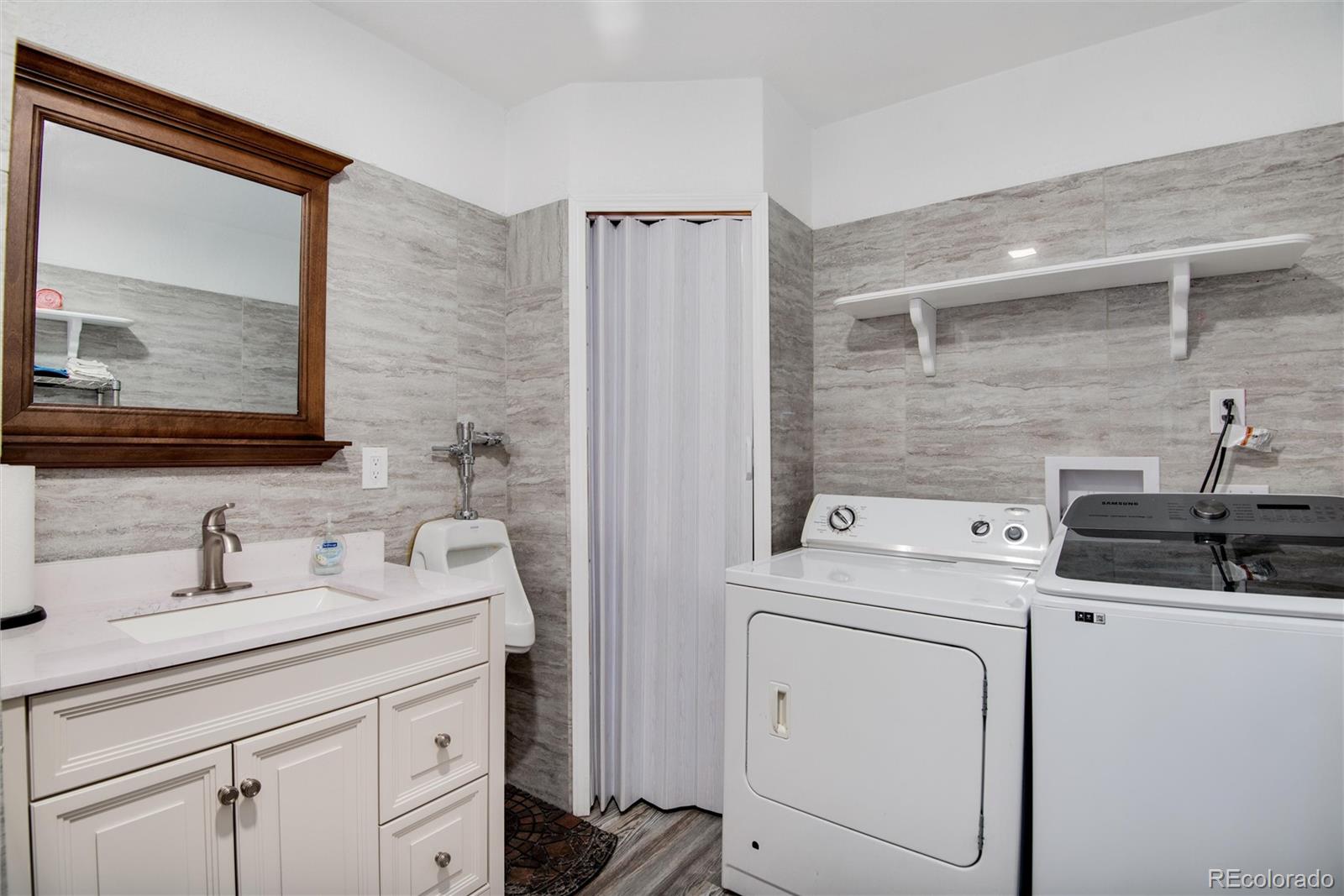 1156 Scranton Street