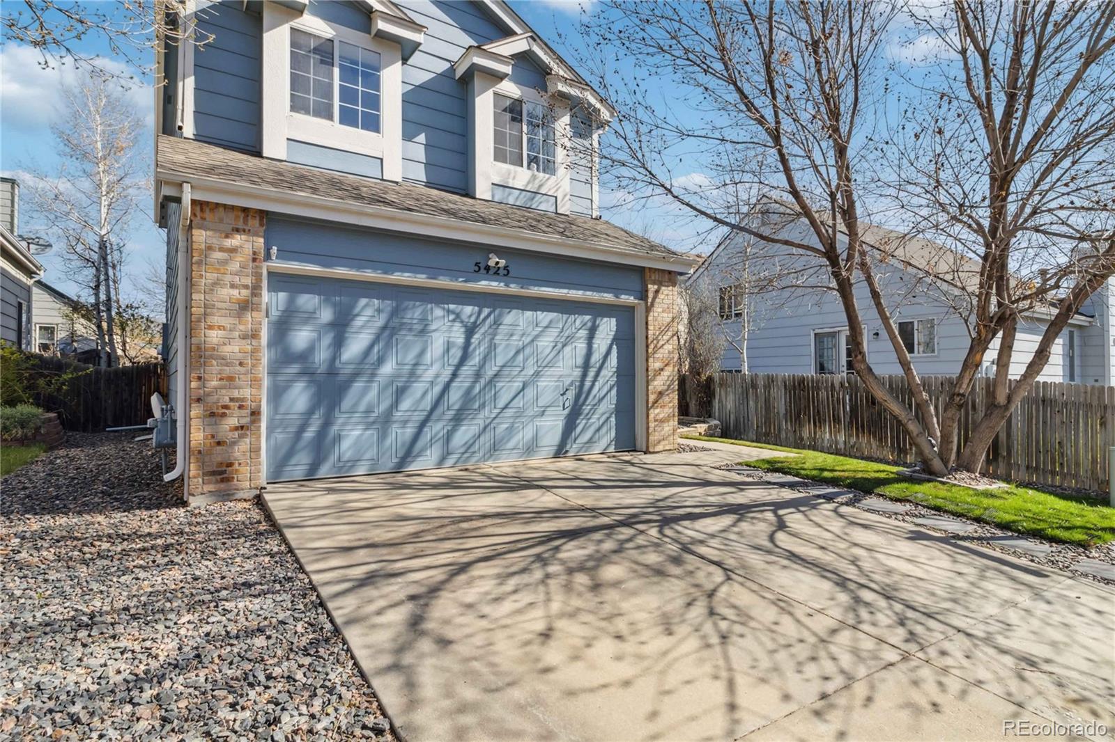 5425 W 115th Place