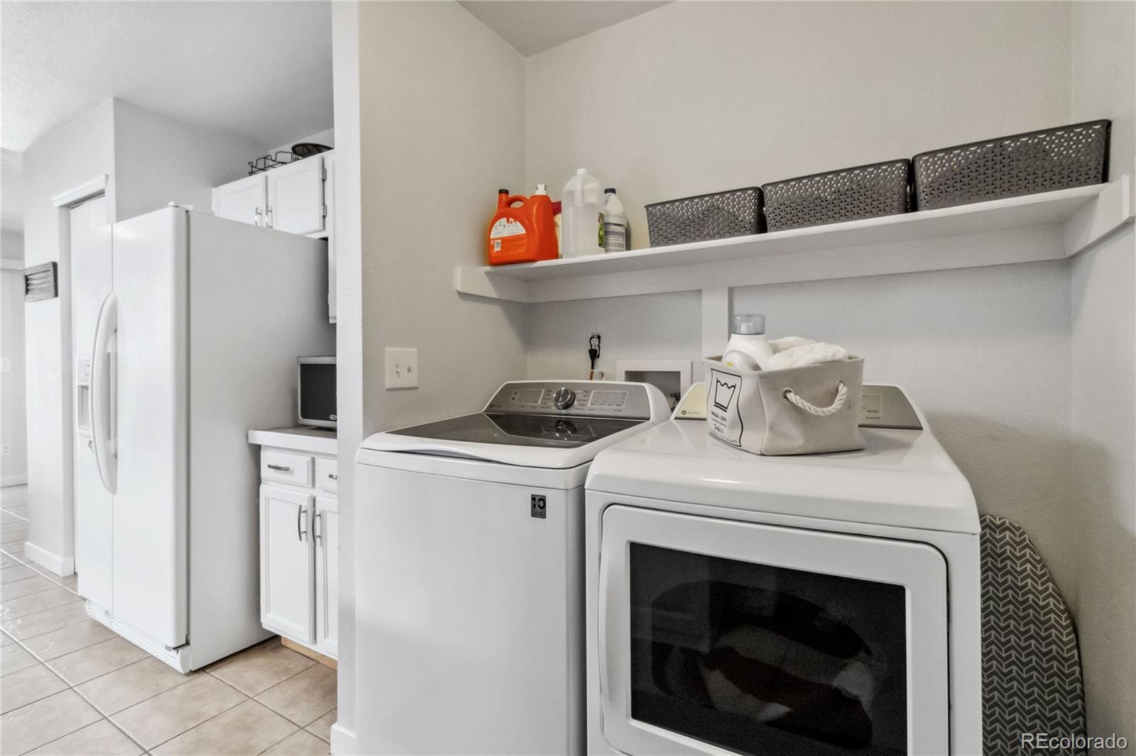 5425 W 115th Place