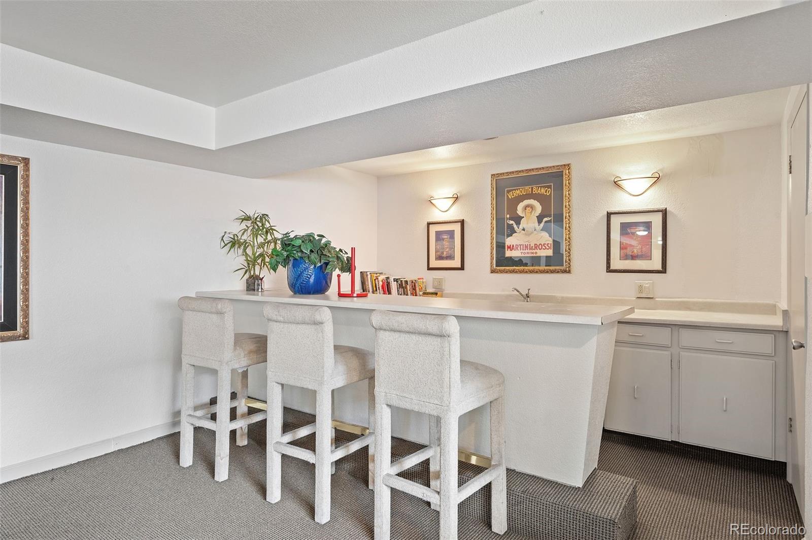 252 N Pennsylvania Street Unit: 507