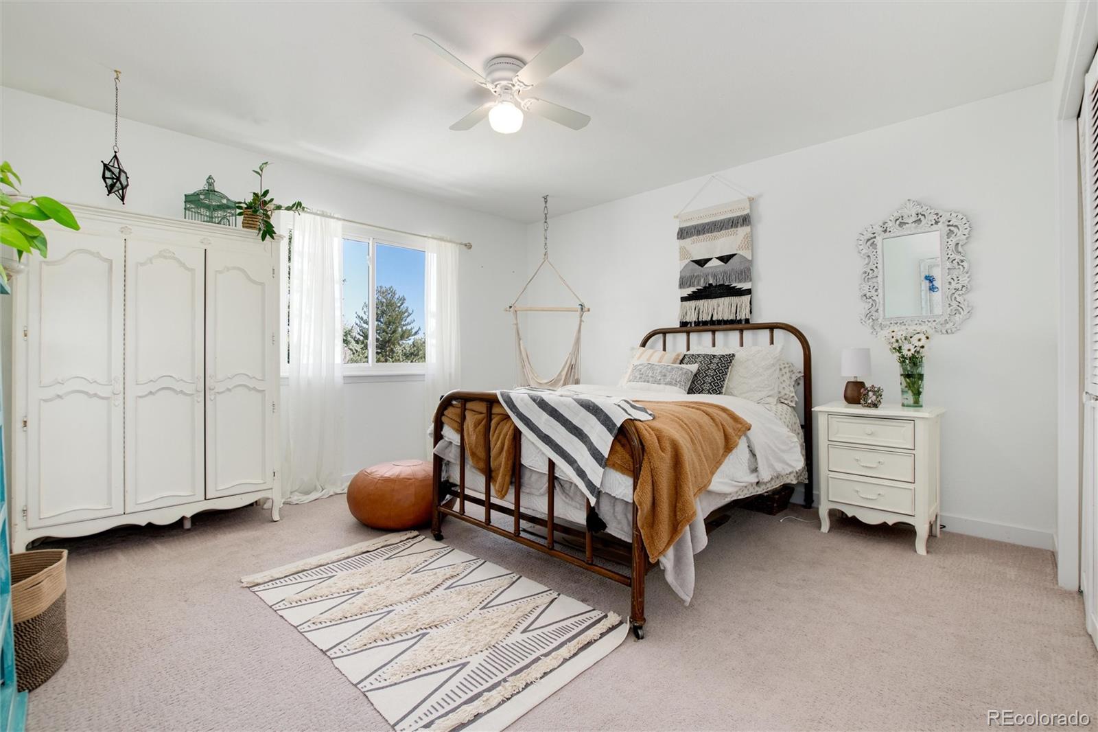 6081 E Mineral Drive