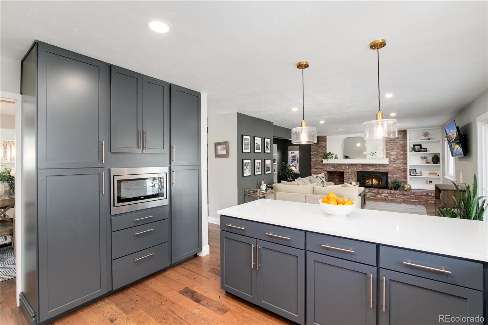 6081 E Mineral Drive